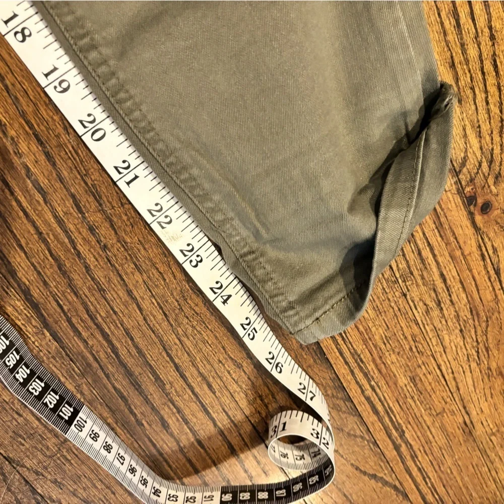 Kensie Women's green Chinos with Drawstring 2/26